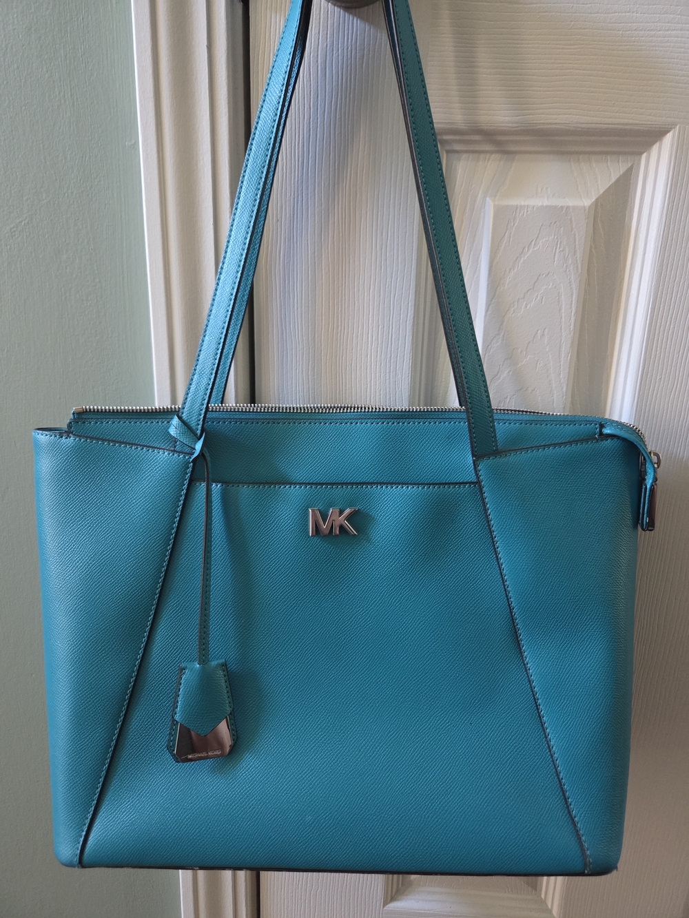 Michael Kors Turquoise Saffiano Leather Tote with Gold Hardware - Picture 2 of 4